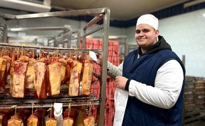 Студотряды МИТСО несут трудовую вахту на производстве